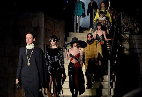 video gucci castel del monte